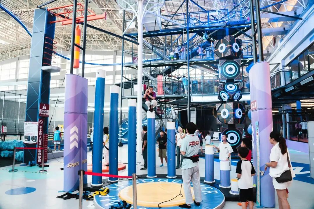 包頭開潮玩運(yùn)動(dòng)館：設(shè)計(jì)+設(shè)備找源頭廠家，蜜動(dòng)游樂300+案例經(jīng)驗(yàn)避坑指南