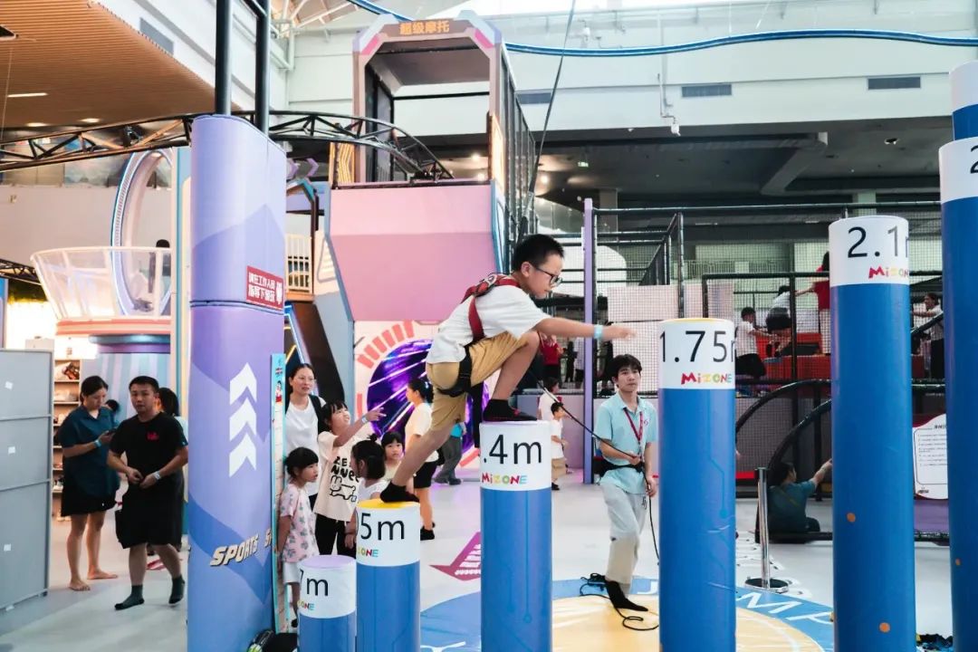 無錫開潮玩運(yùn)動(dòng)館：設(shè)計(jì)+設(shè)備找源頭廠家，蜜動(dòng)游樂300+案例經(jīng)驗(yàn)避坑指南