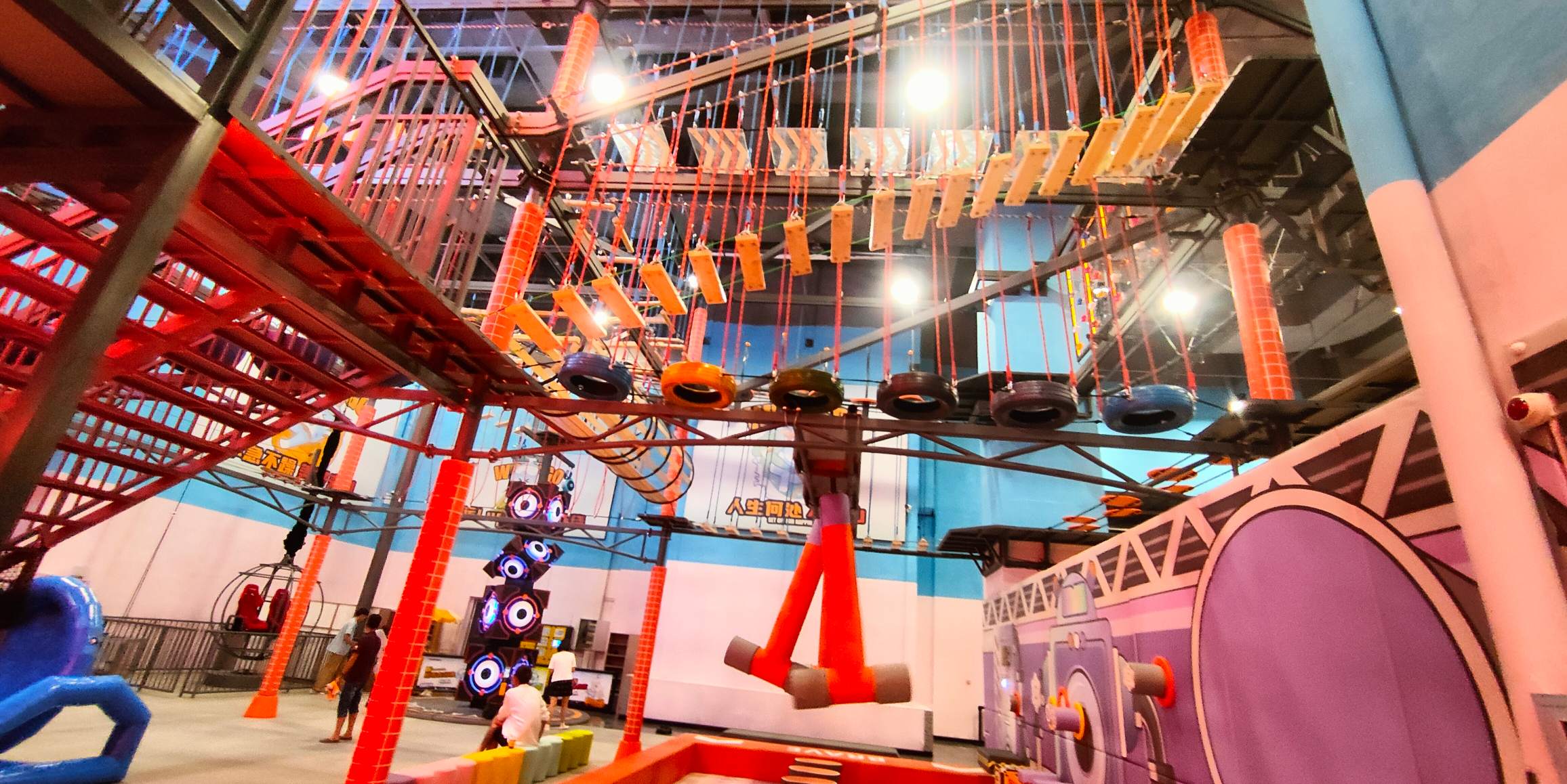 西安開室內(nèi)兒童樂園？創(chuàng)業(yè)者選對源頭廠家，從設(shè)計(jì)到盈利少走3年彎路