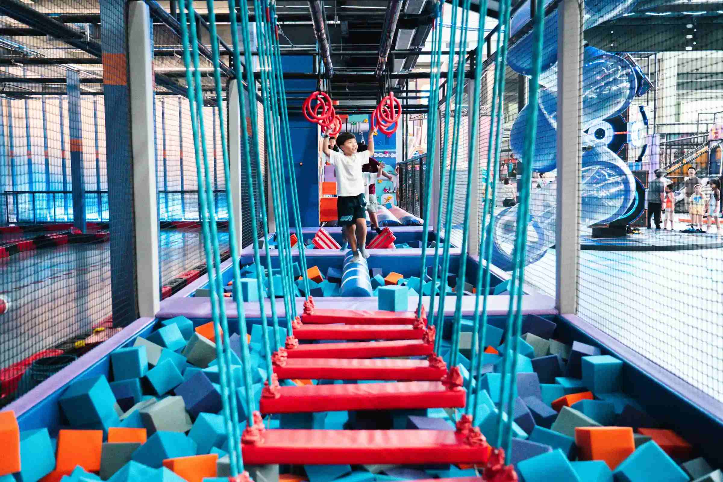 桂林開淘氣堡找源頭廠家？設(shè)計(jì)+設(shè)備+售后全包，蜜動(dòng)游樂更省心